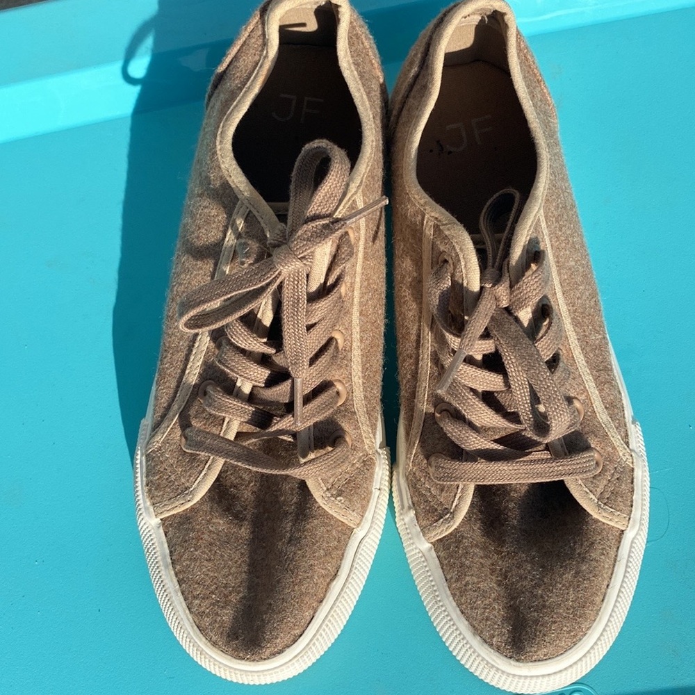 Tan platform sneakers - Picture 8 of 10